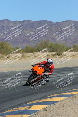 media/Mar-24-2025-Moto Forza (Mon) [[57ce5c5cff]]/1-Advanced Group/Session 3 (Turn 6 Inside)/